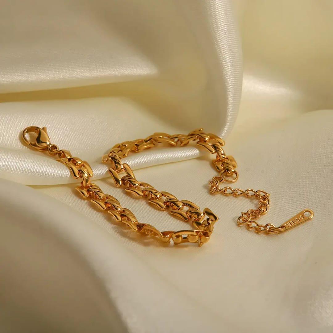 Bold Link Luxe Bracelet