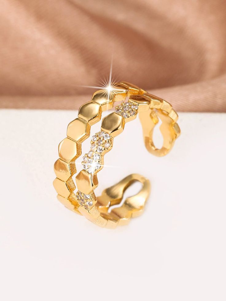 Elegant Gold Hexagonal Crystal Open Ring