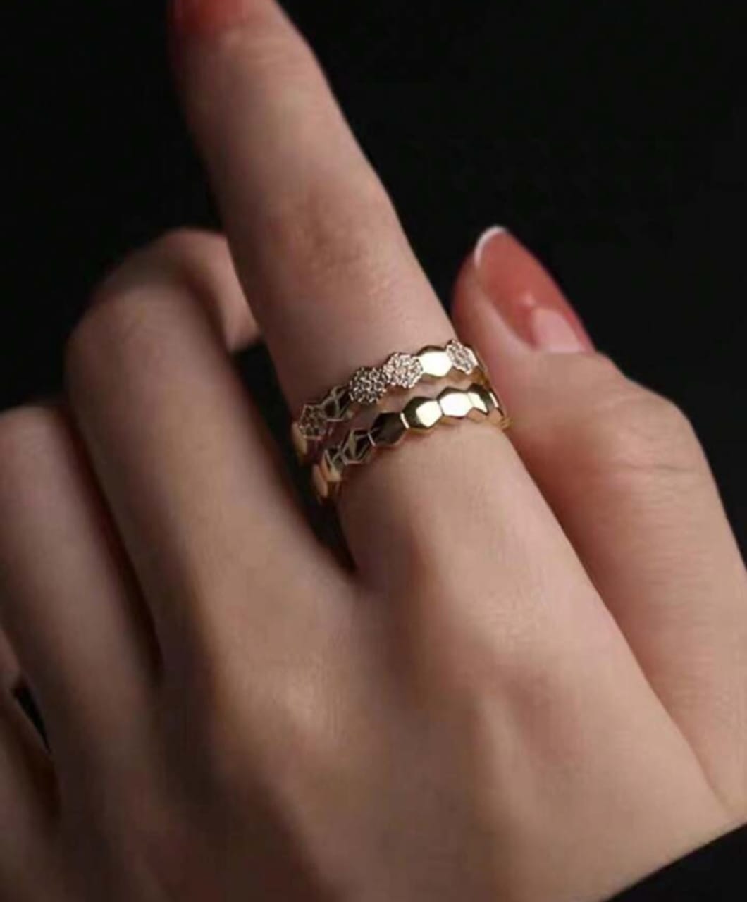 Elegant Gold Hexagonal Crystal Open Ring