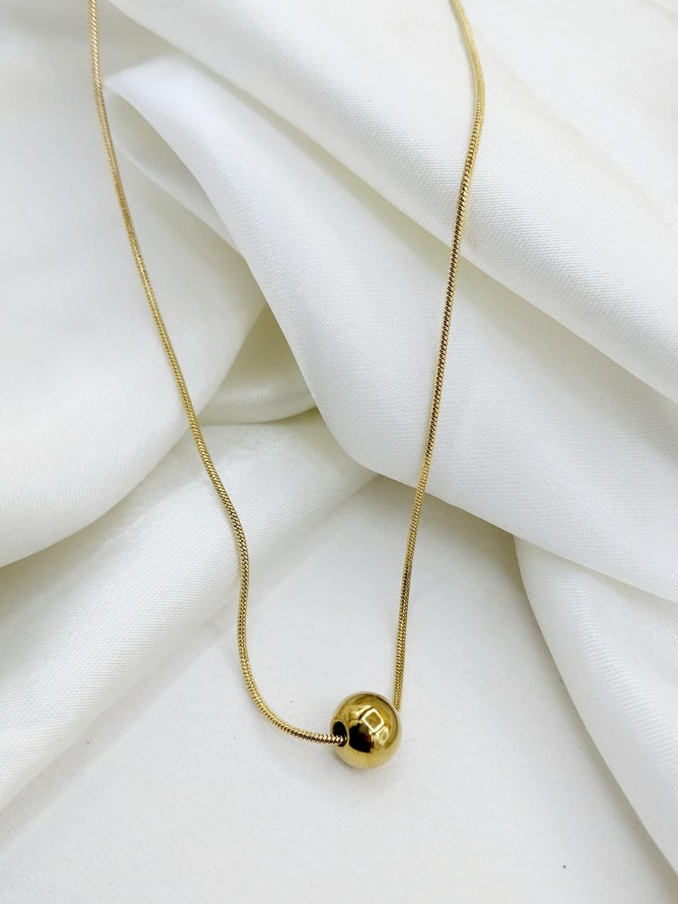 Minimalist Gold Orb Pendant Necklace