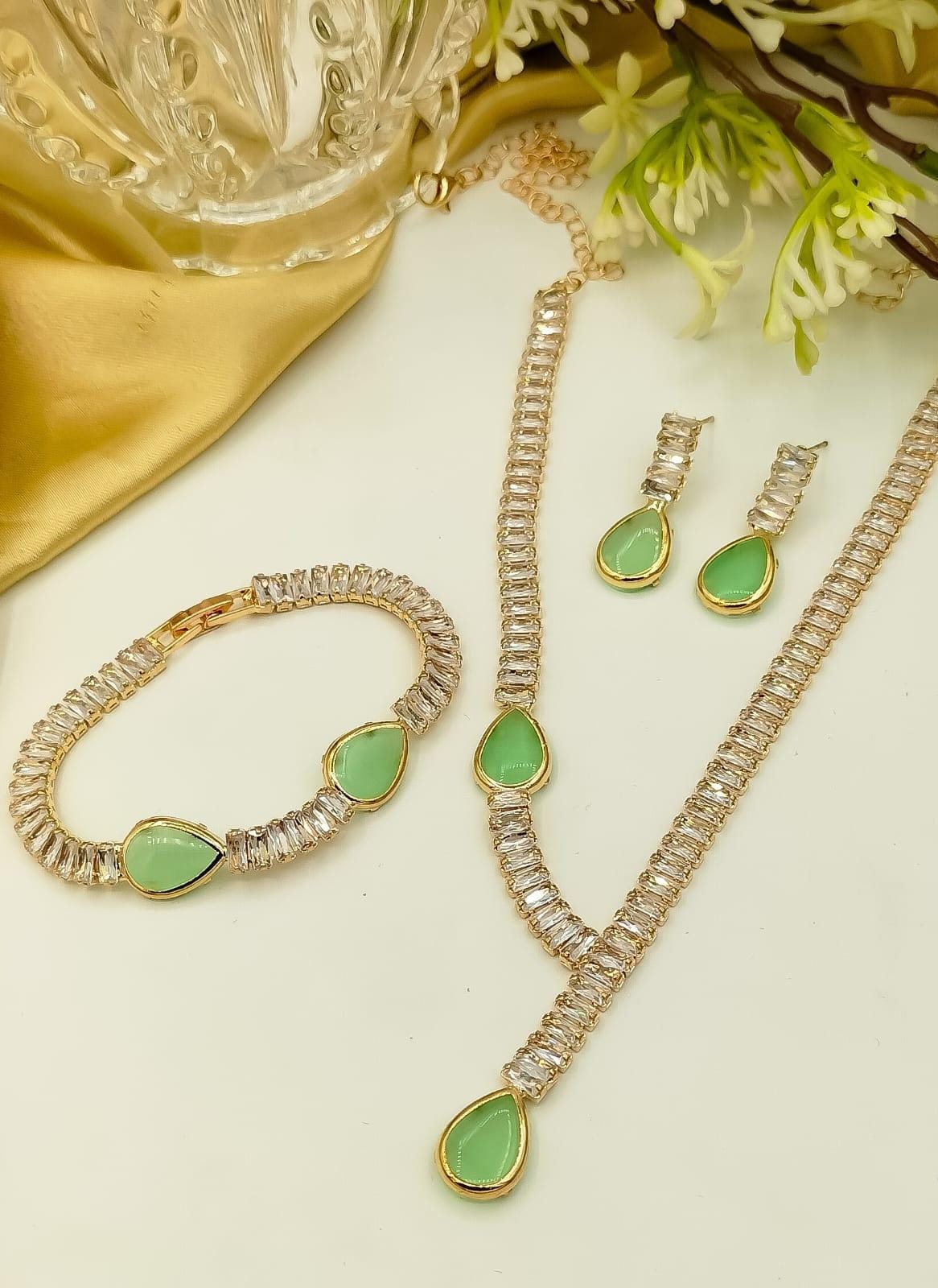 Drops Luxe Set