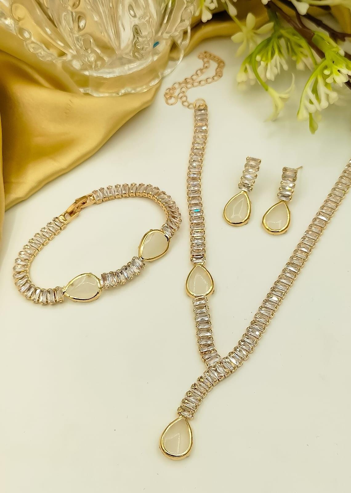 Drops Luxe Set