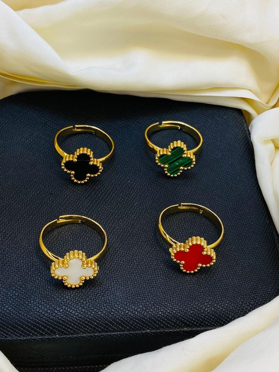 Lucky Clover Elegance Ring