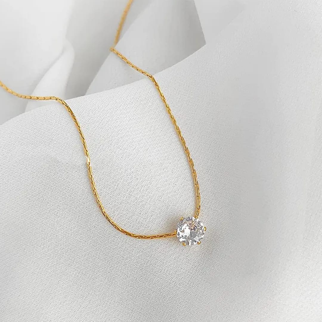 Solitaire Sparkle Gold Chain Necklace