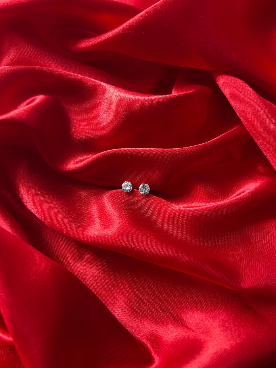 Classic Spark Zircon Stud Earrings